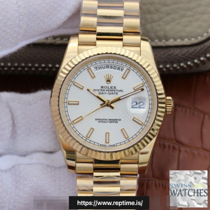 ROLEX DAY DATE WHITE DIAL SAPPHIRE CRYSTAL 40MM SWISS REPLICA m228238.0008
