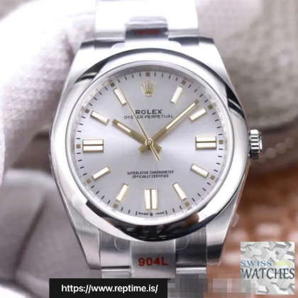 ROLEX OYSTER PERPETUAL SILVER DIAL STAINLESS STEEL 41MM SWISS REPLICA m124300.0001