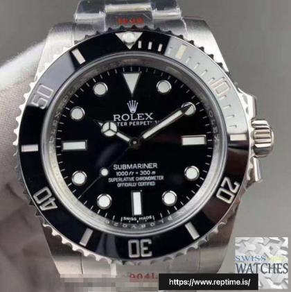 ROLEX SUBMARINER BLACK DIAL STAINLESS STEEL 40MM SWISS REPLICA 114060.97200.1