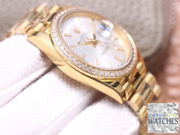 ROLEX DAY DATE WHITE DIAL YELLOW GOLD 40MM SWISS REPLICA m228348rbr.0005 - Image 6